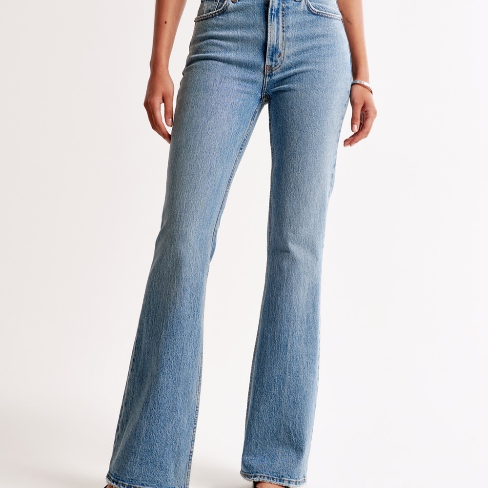 Abercrombie & Fitch High Rise Vintage Flare Jeans